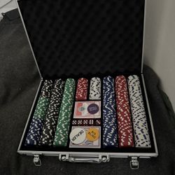 Poker Chip Set With Case