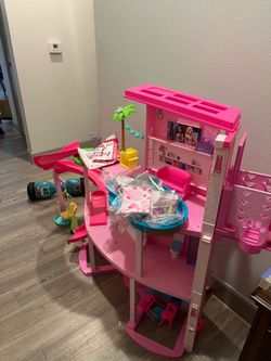 Barbie dream house