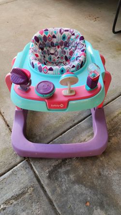 Safety 1st baby walker