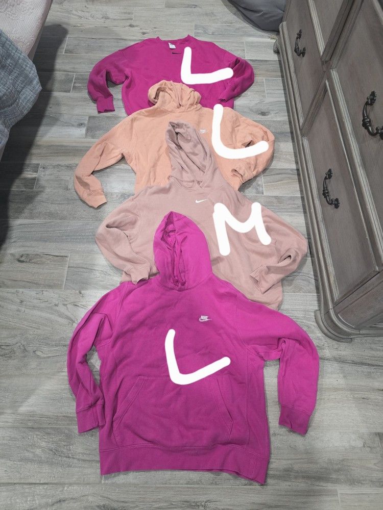 Nike sweatshirts