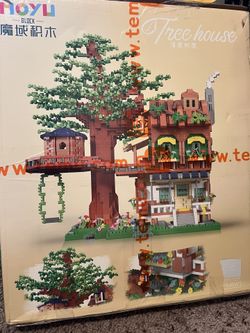 Building Block Treehouse