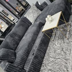 ✨️ Sectionals, 2pc Sofas ✨️ Furniture Queen Bedrooms, Dining Avail