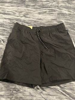 Men’s swim shorts Size M By Goodfellow 