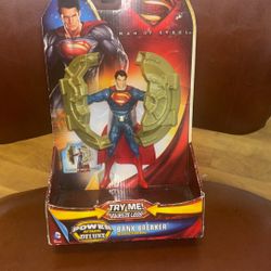 Man Of Steel POWER ATTACK DELUXE BANK BREAKER SUPERMAN 6” Squeeze Legs MATTEL