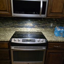 LG Microwave 