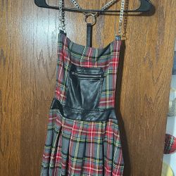 Women’s Plaid Overall Dress Size Large
