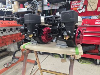 Engines Pair of Honda GX120 / Like New / Gokart/ Minibike