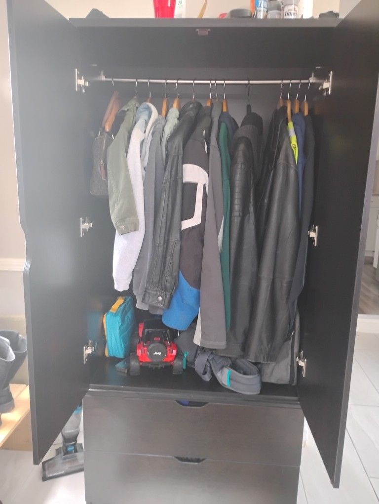 Like New Beautiful Wardrobe!
