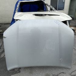 Parted Out 10-24 Toyota 4Runner Hood 