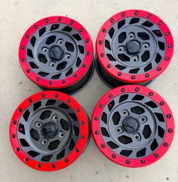 Can am maverick OEM beadlock rims 15x7 bolt patter 4/137