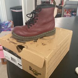 Kids Dr Martens Boots