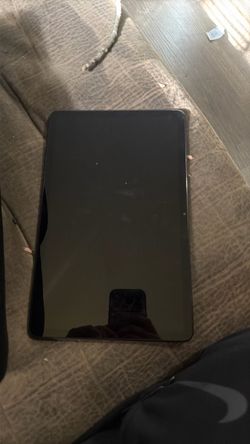 Amazon fire max 11 tablet