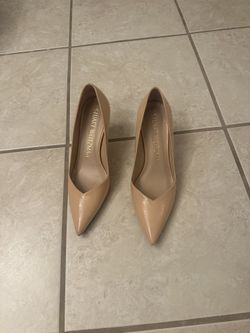 Stuart Weitzman Nude Patent Leather Pointed-Toe Heels 7.5