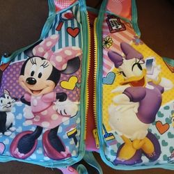 Disney toddler swim vest with adjustable crotch strap 30 to 50 lb