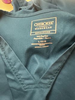Respiratory therapy scrubs