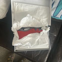 Jordan 14 Ferrari  DS