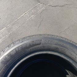 4 Llantas 215 60 R16 Michelin 