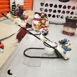 CHRISTMAS  BEARS & PENQUIN SLEIGH 2 TEALIGHT CANDLE HOLDER 