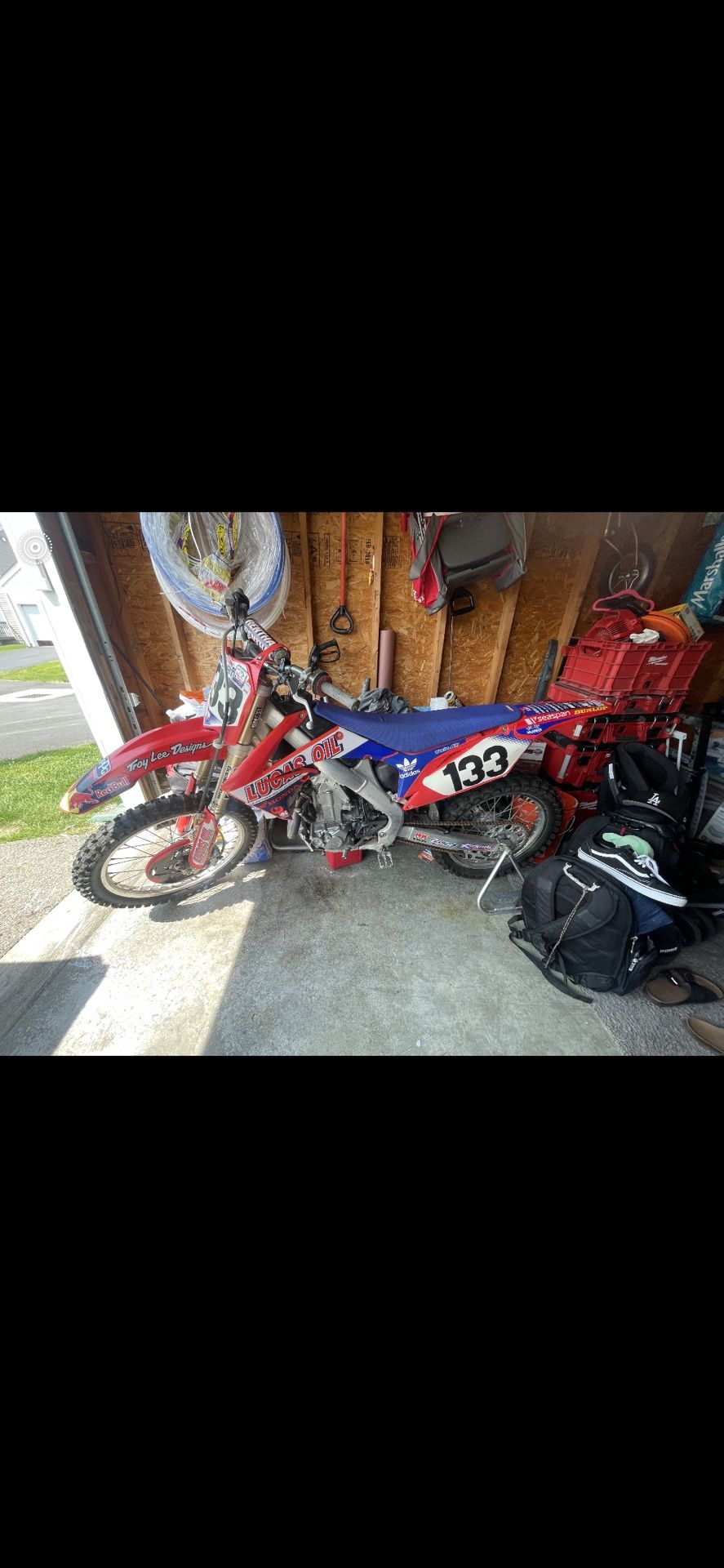2009 yamaha 450 crf fuel injected  serviced front shocks july  a lot of upgrades and extras 