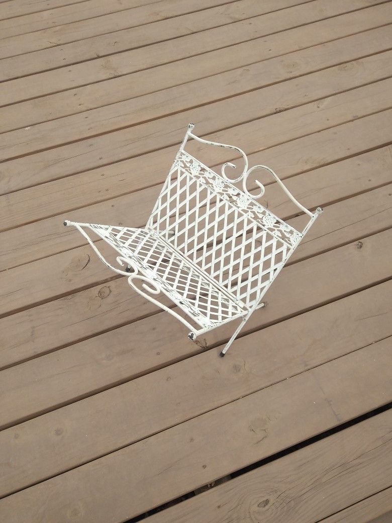 Magazine Rack