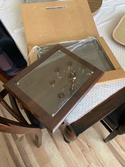 2 Plaque, Award Holder displays