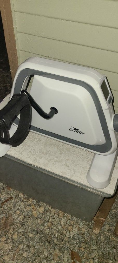Under Desk Pedal Excercizer 