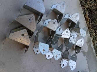 6 base post 4x4, and cap post , 2 6x6 and , 9 4x4