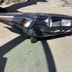 2022-2024 KIA FORTE RIGHT SIDE HEADLIGHT 👉👉ASK FOR PRICE 