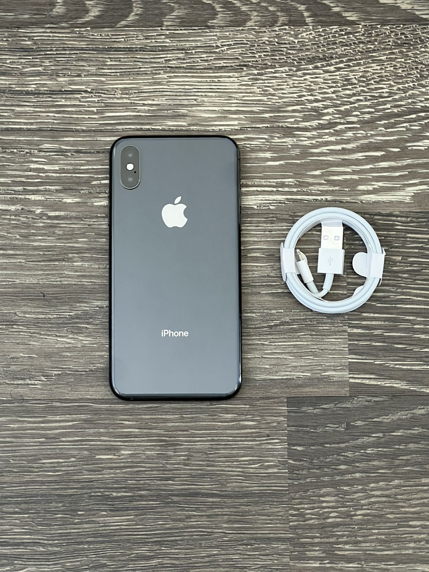 iPhone X 256gb UNLOCKED FOR ANY CARRIER!