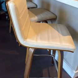 3 Leather Luxury Bar Stools 