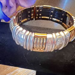 18k Gold Cuff Bangle Bracelet With Diamonds 1.65 TCW
