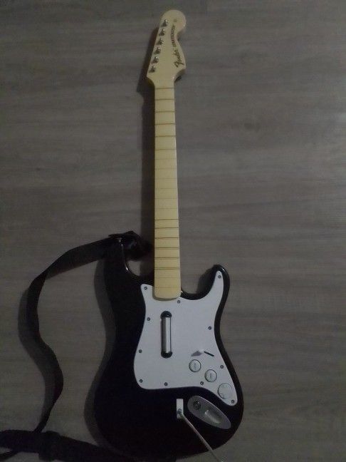 Fender Stratocaster By Harmonix For Playstation 2. 3,& 4  And WII 