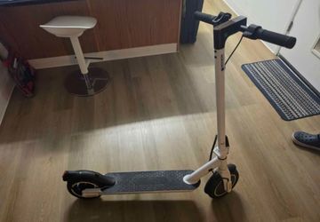 Electric scooter