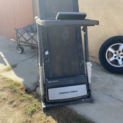 Treadmill 