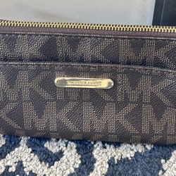 Cosmetic Bag & Wallet
