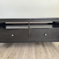 TV stand with storage drawers