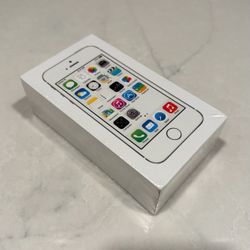 NEW FACTORY SEALED • iPhone 5s - 16GB Silver • iOS 7