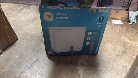 Chest freezer 7.0 cu. Ft white