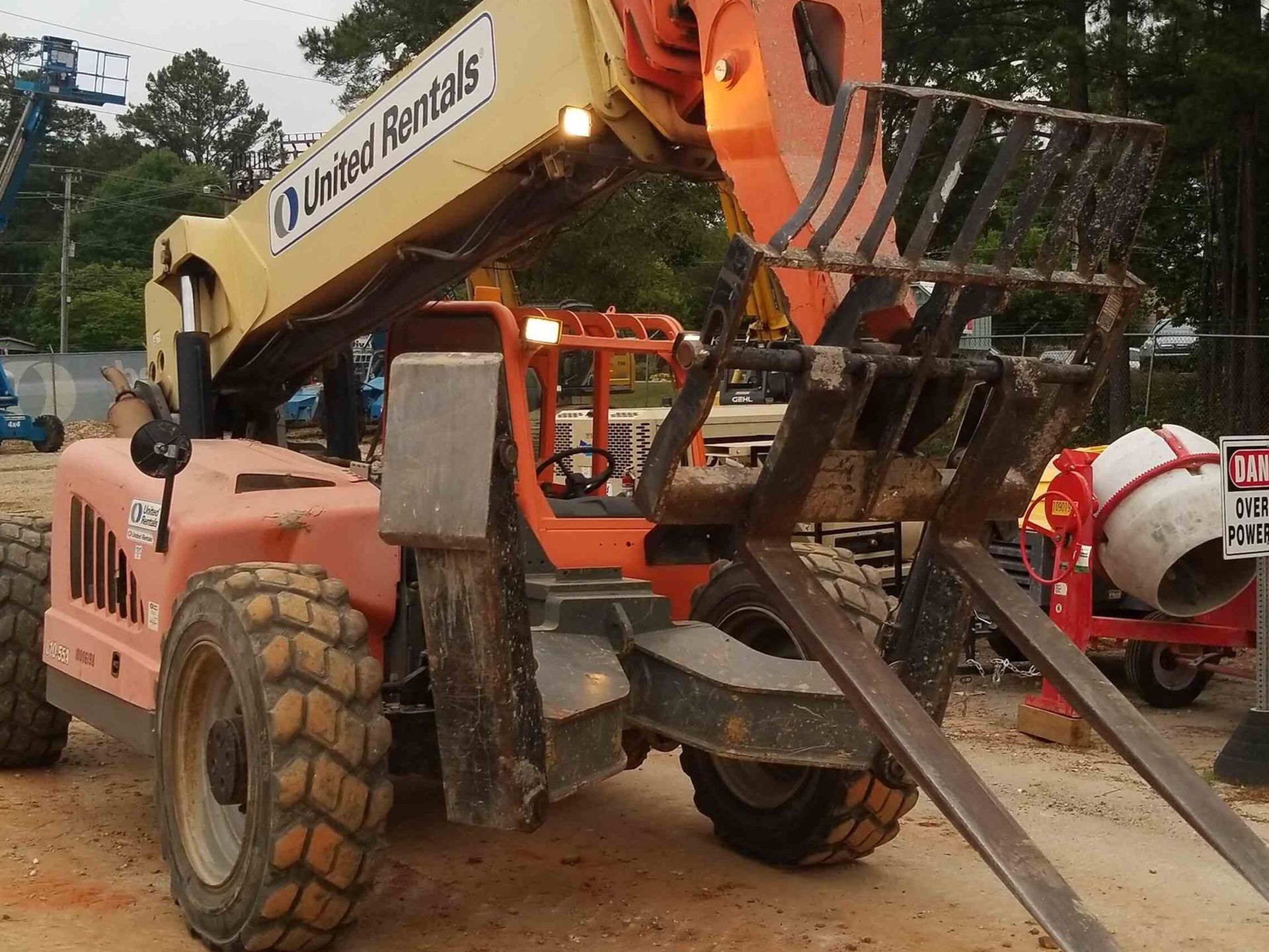 2011 JLG 10k Forklift