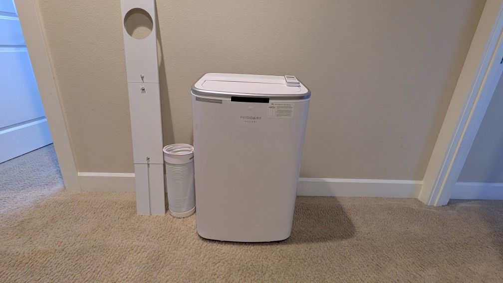 Frigidaire 13,000 BTU Portable Air Conditioner