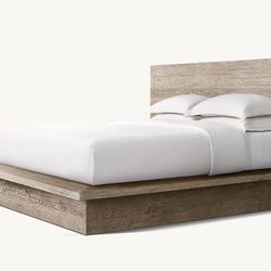 RH DRIFTED RECLAIMED OAK PANEL KING BED 