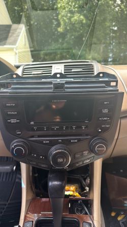 It’s a 2006 Honda Accord OEM radio