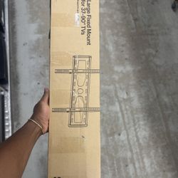 Tv Mount Large For 37” Up To 90”