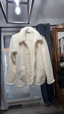 32 degree fluffy jacket XS