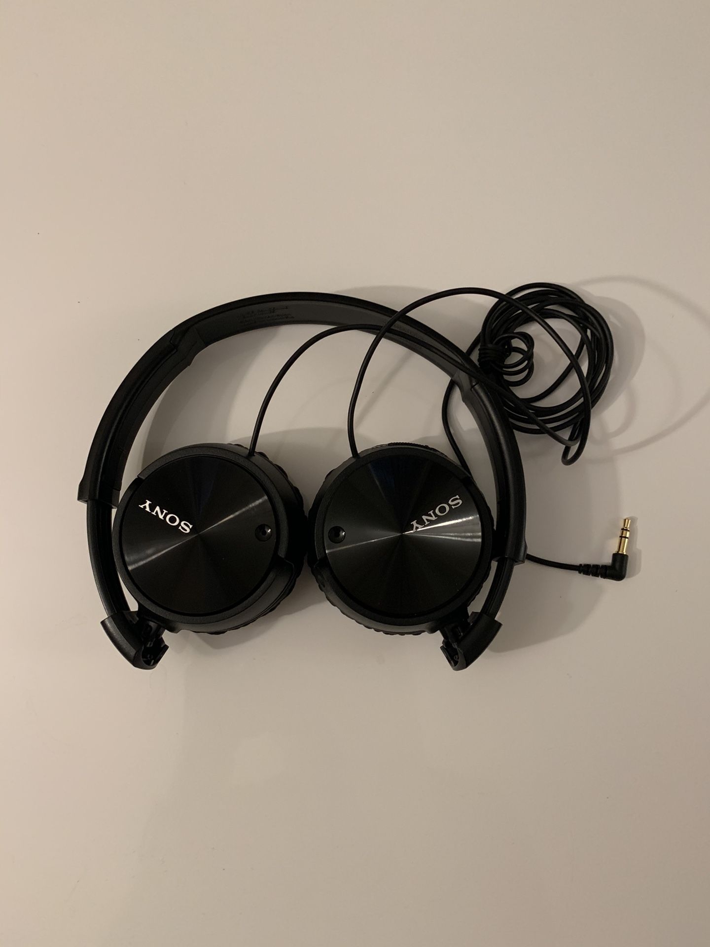 Sony Noise Cancelling Headphones ZX110NC