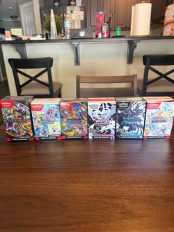 Pokemon Sealed Booster Bundle collection