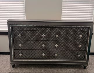 Dark Gray 6-Drawer Dresser with Diamond Pattern