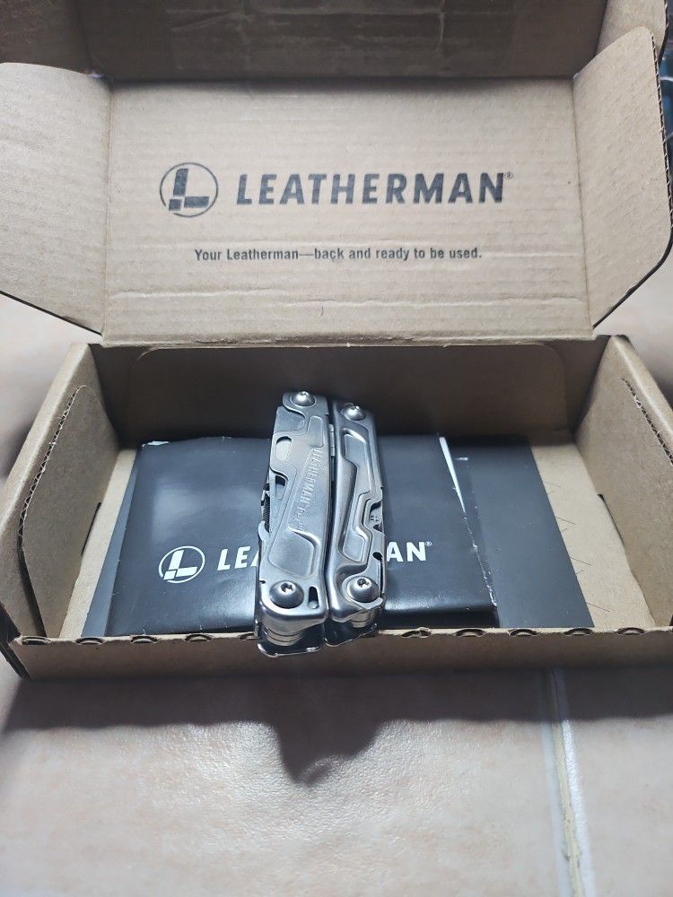 Multi LEATHERMpAN Tool, Unused, In Original Packag0e, Perfect Excellent Condition, E MESA 