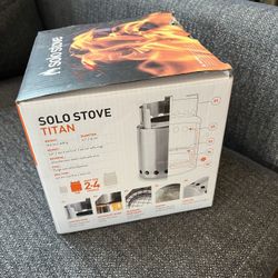 Brand New Solo Stove Titan