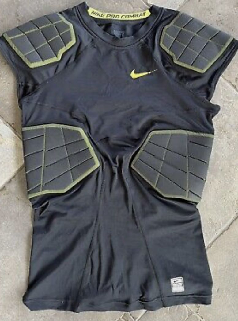 Nike Combat Padded Compression Shirt - Medium for Sale in Franklin, TN - OfferUp